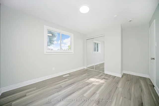 Additional image 29 of 3777 Woodruff Cres