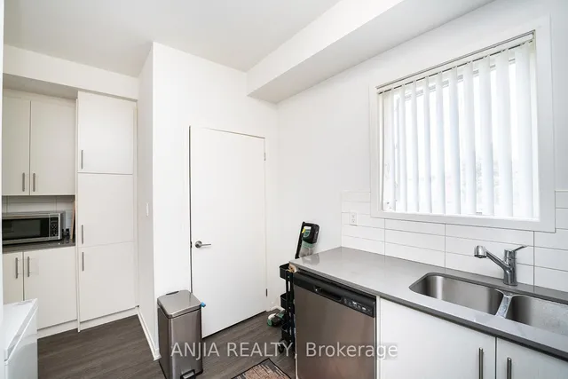 Additional image 12 of 235 Birmingham St Unit 139