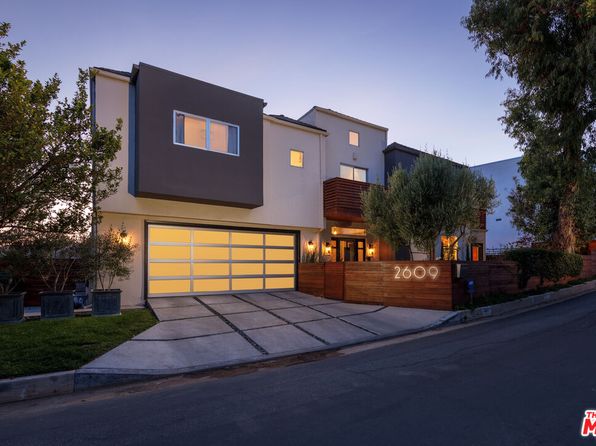 Property image for 2609 Creston Dr, Los Angeles, CA 90068