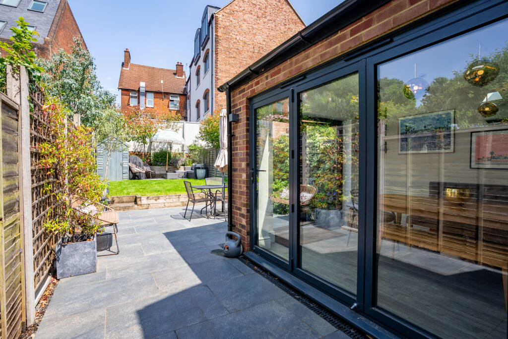 Additional image 20 of Paxton Road, St. Albans, Hertfordshire, AL1