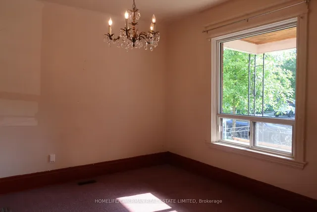 Additional image 6 of 650 Brock Ave