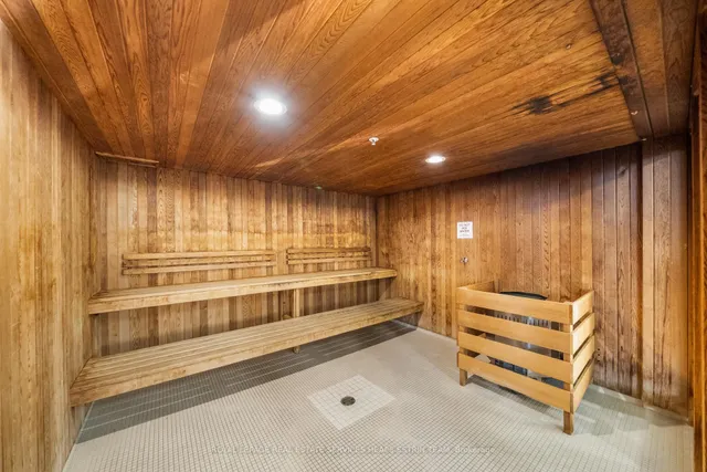 Additional image 23 of 2181 Yonge St Unit 409