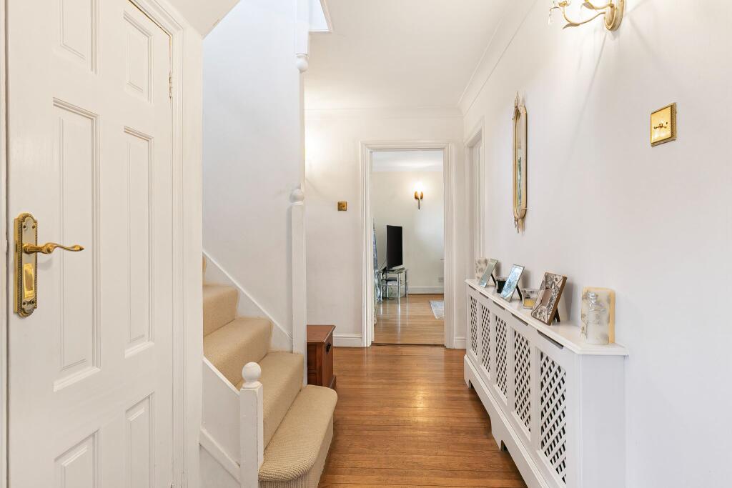 Additional image 12 of Pine Grove, Brookmans Park, AL9