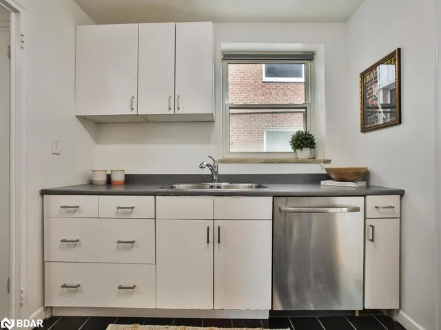 Additional image 23 of 185 Stephen Dr