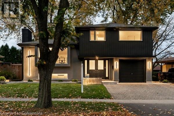 627 MULLIN Way|Burlington, Ontario L7L4J6