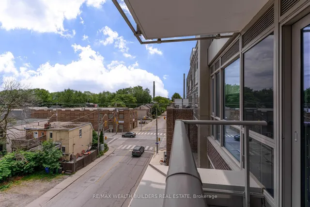 Additional image 23 of 150 Logan Ave Unit 444