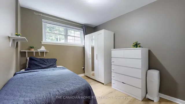 Additional image 32 of 23 Crawford Dr