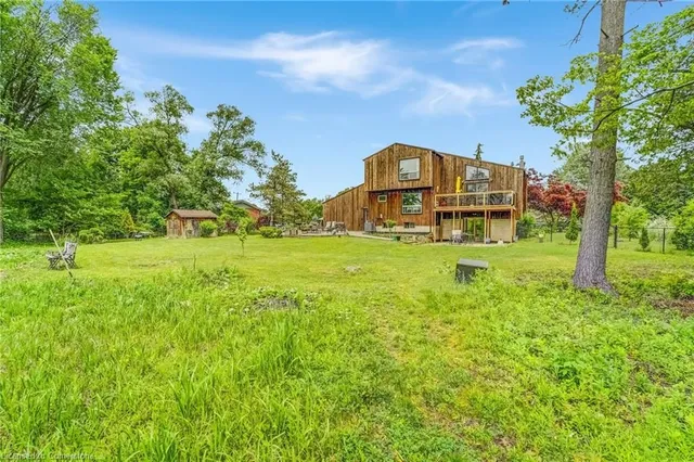 Additional image 37 of 627 Millgrove Sideroad