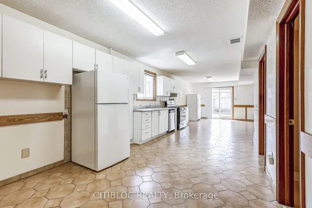 Additional image 24 of 3 Everglades Dr