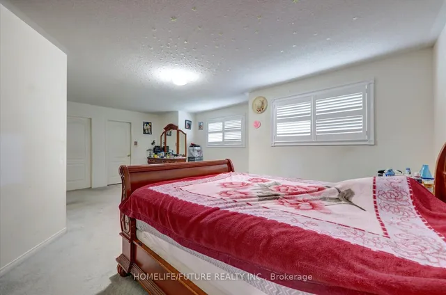 Additional image 32 of 10 Hania Terr