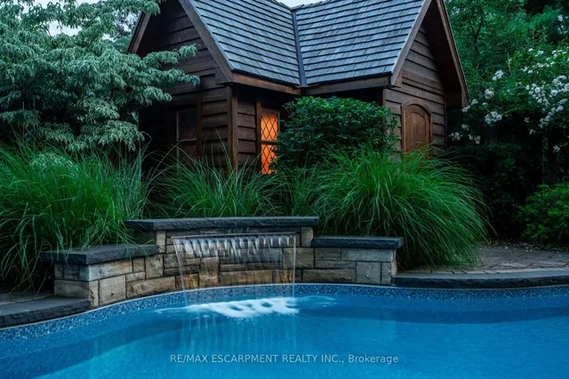 Additional image 42 of 158 Dalewood Cres