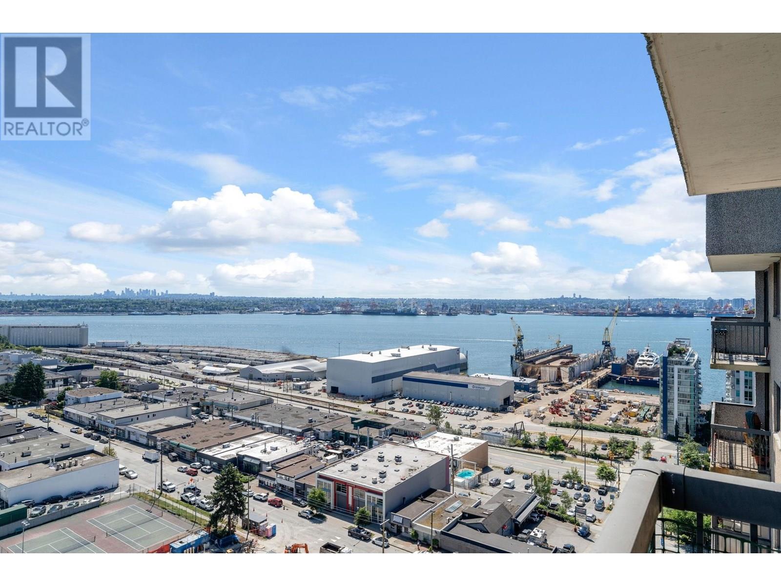 1906 145 ST. GEORGES AVENUE|North Vancouver, British Columbia V7L3G8