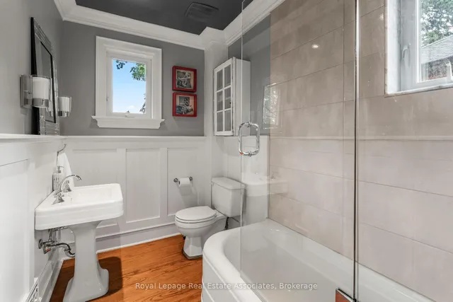 Additional image 18 of 7 Peel Ave