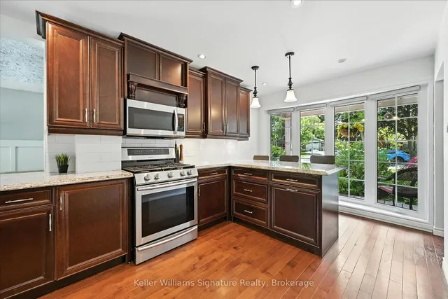 房产图片 13 - 18 Moonglow Pl