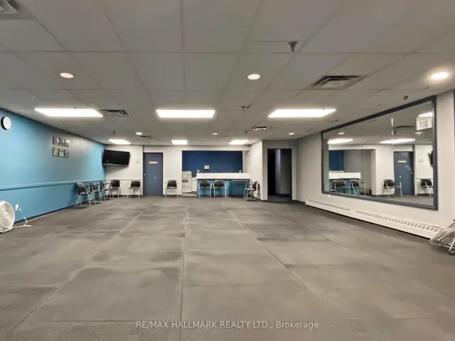 房产图片 37 - 多伦多谢泼德大道1900号804单元