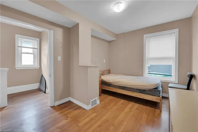 Additional image 21 of 738 King St