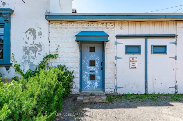 Additional image 45 of 227 Park St