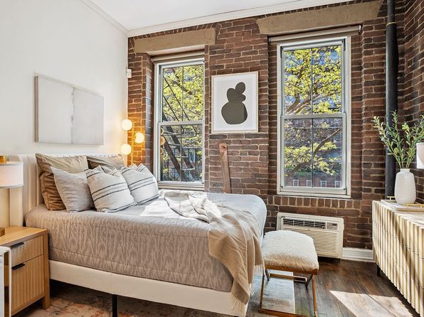 92 Horatio St APT 2L, New York, NY 10014