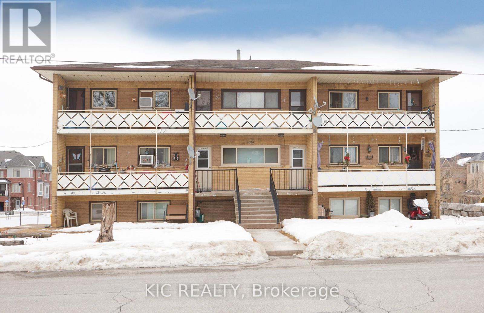 Property image for 1613 DUFFERIN STREET|Whitby (Port Whitby), Ontario L1N1B3