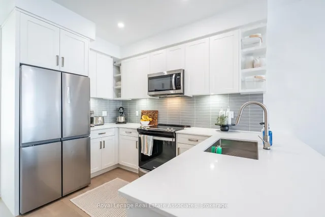 Additional image 8 of 120 Green Gardens Blvd