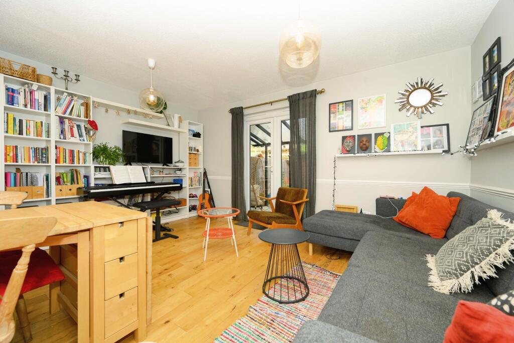 Additional image 8 of Haltside, Hatfield, AL10