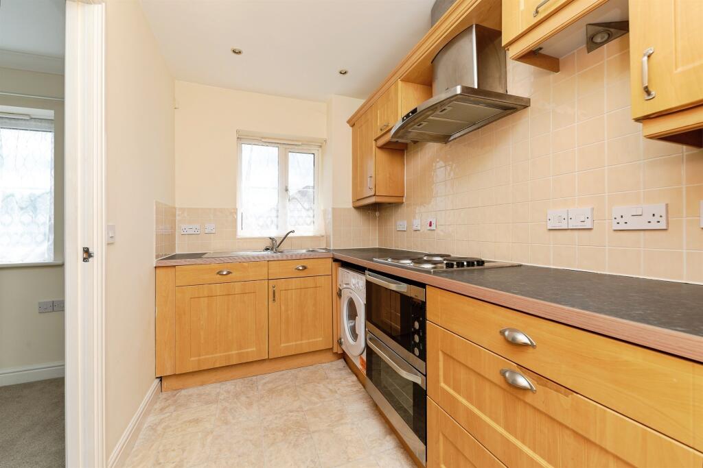 Additional image 4 of Sir John Newsom Way, Welwyn Garden City