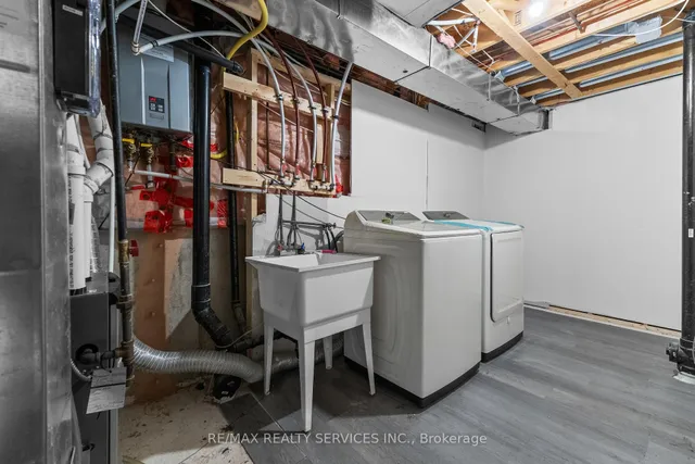 Additional image 48 of 8 Capistro St