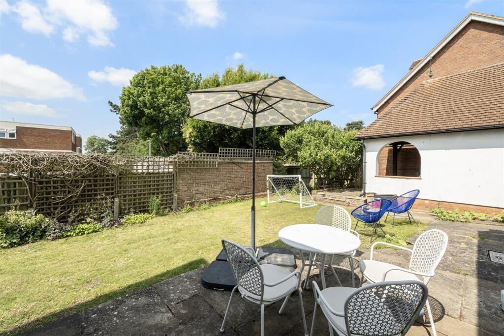 Additional image 11 of Breadcroft Lane, Harpenden