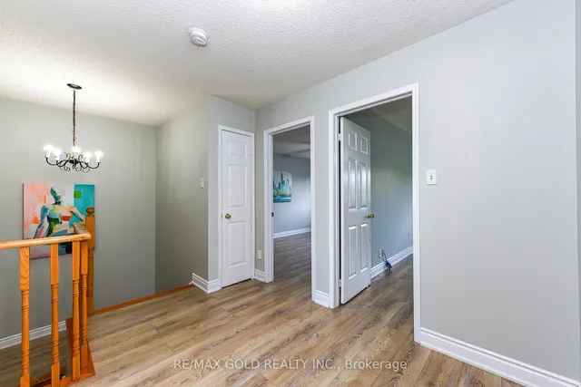 Additional image 5 of 86 Charleswood Circ
