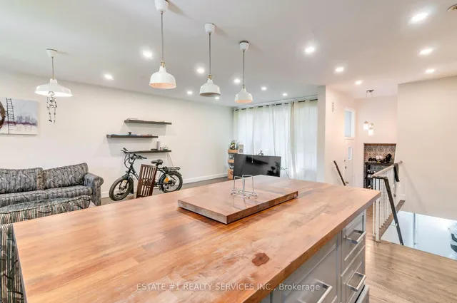 Additional image 15 of 9 Dowling Cres