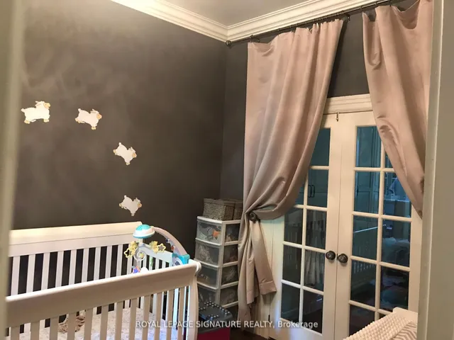 Additional image 17 of 102 Montrose Ave