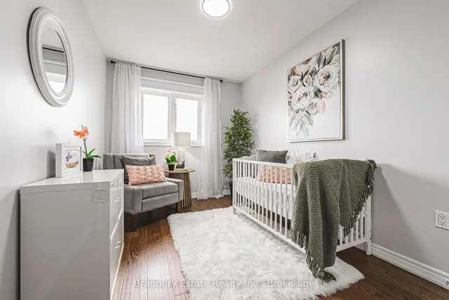 Additional image 20 of 16 Bonhill Blvd