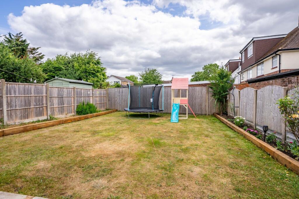 Additional image 13 of Hammers Gate, St. Albans, Hertfordshire, AL2