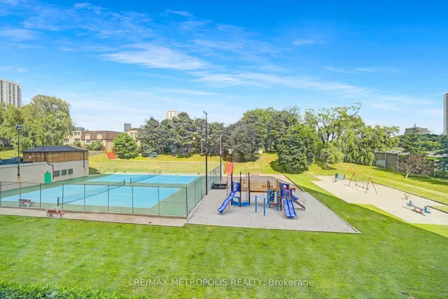 Additional image 27 of 5 Parkway Forest Dr Unit 303