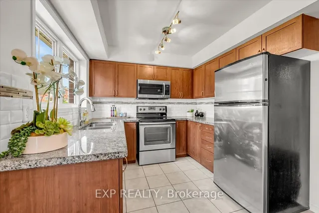 Additional image 15 of 2468 Post Rd Unit 14