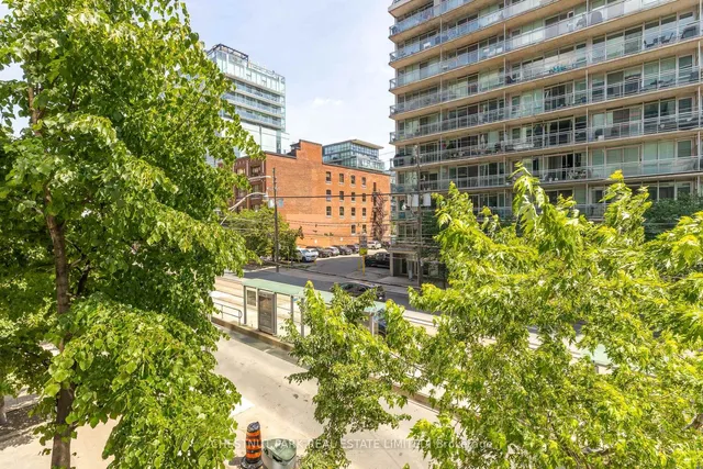 Additional image 21 of 60 Bathurst St Unit 211