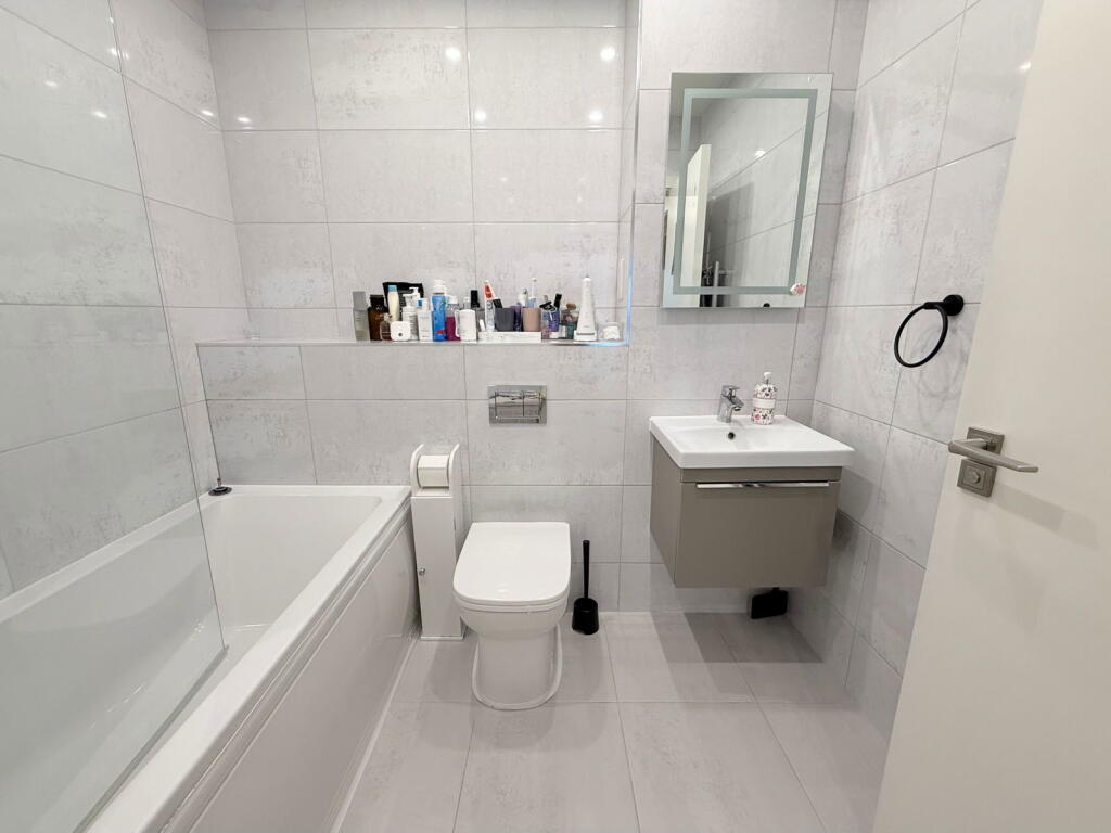 Additional image 11 of Loxley Court, Baldwins Lane, Hall Green