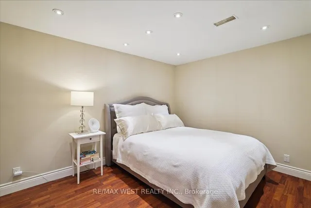 Additional image 9 of 16 Fareham Cres