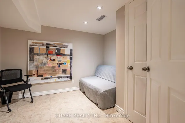 Additional image 40 of 63 Holkham Ave