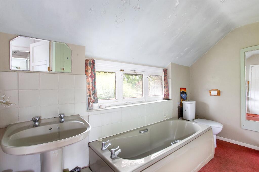 Additional image 12 of Ash Grove, Wheathampstead, St. Albans, Hertfordshire, AL4