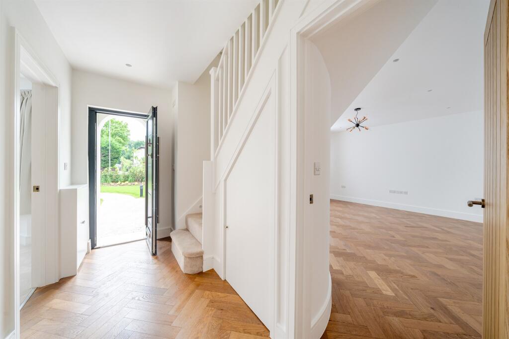 Additional image 8 of Mount Pleasant Lane, Bricket Wood, St. Albans