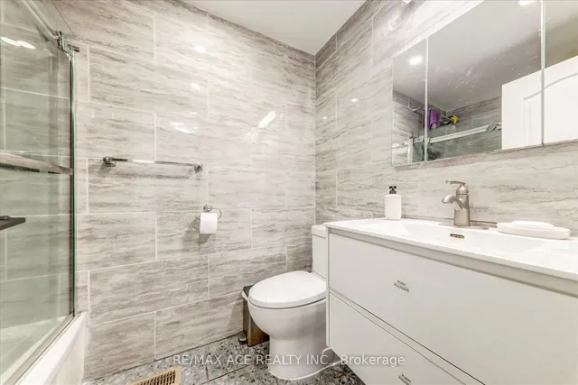 Additional image 25 of 82 St. Andrews Dr