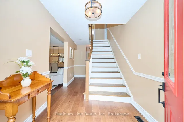 房产图片 2 - 132 Brian Blvd