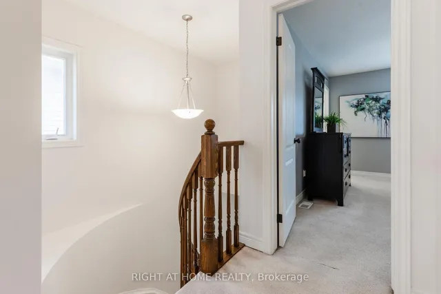 Additional image 27 of 56 Marina Point Cres