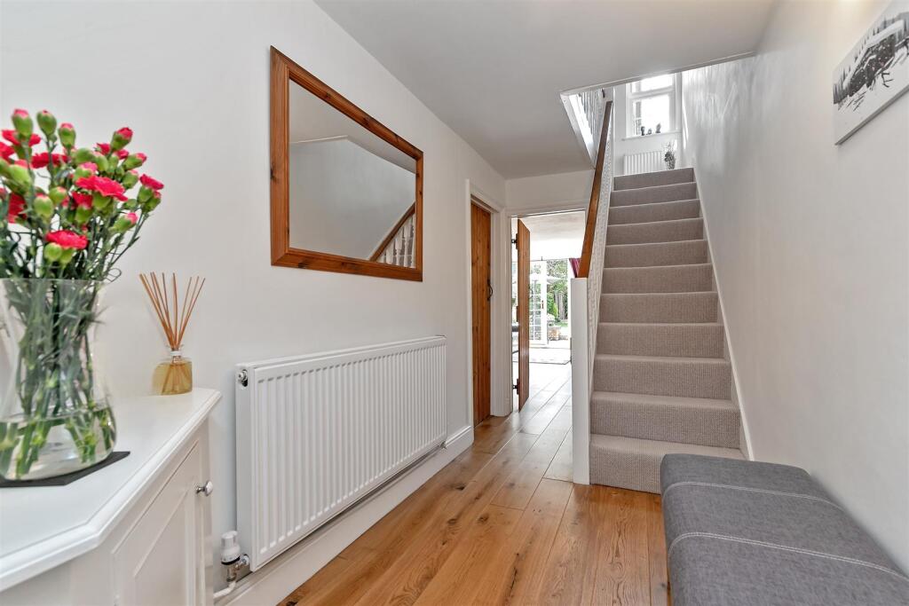 Additional image 8 of Tyttenhanger Green, Tyttenhanger