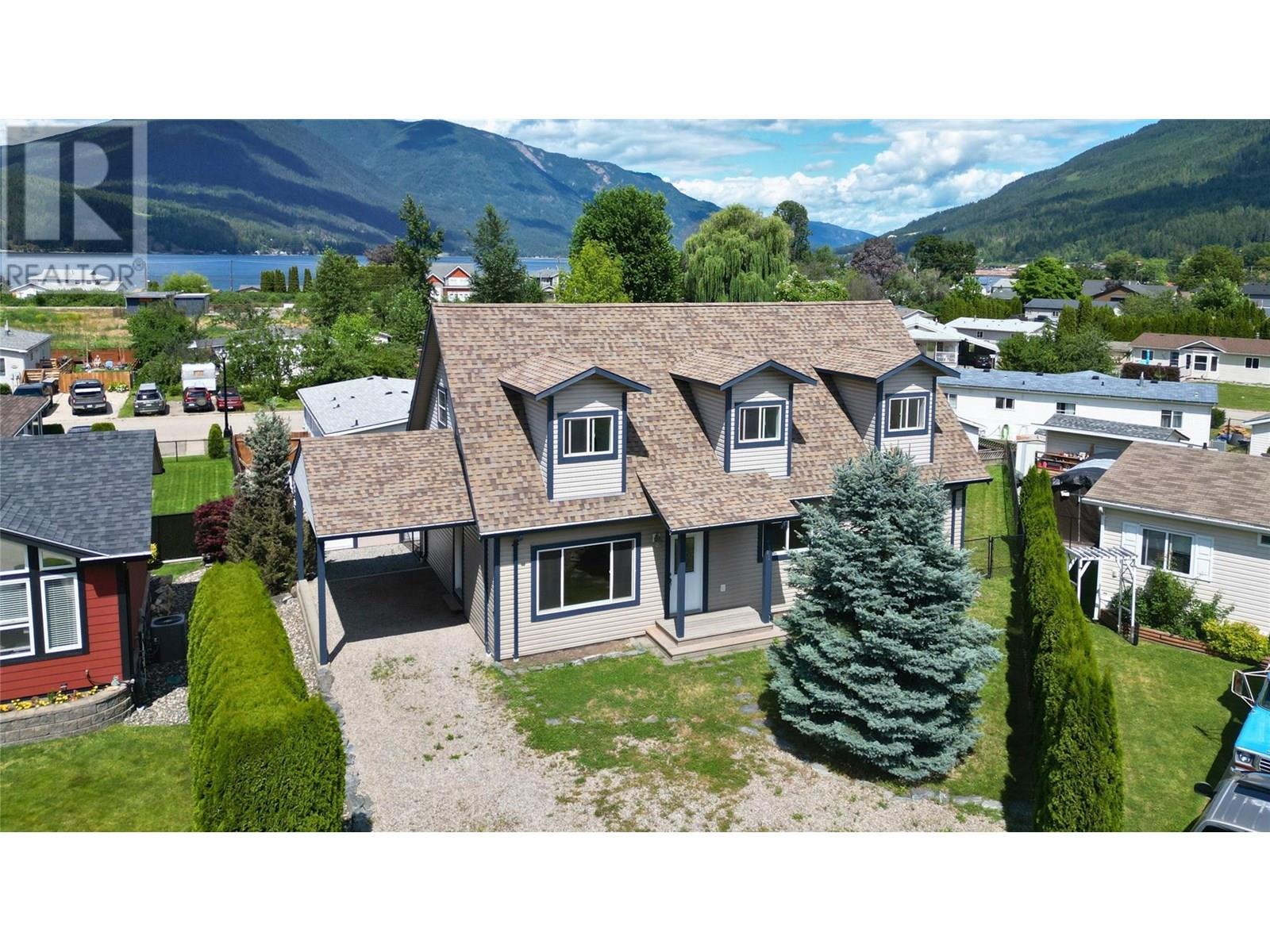 7281 46 Street NE|Salmon Arm, British Columbia V1E2B3