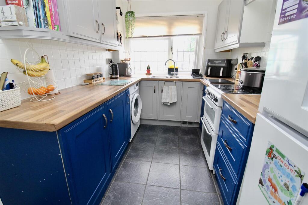 Additional image 4 of Chester Close, Fordbridge, Birmingham