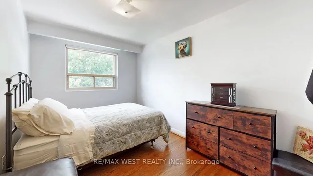 Additional image 19 of 12 Franson Cres