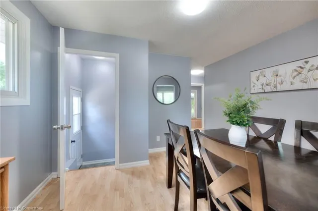 Additional image 10 of 82 Arrowhead Cres