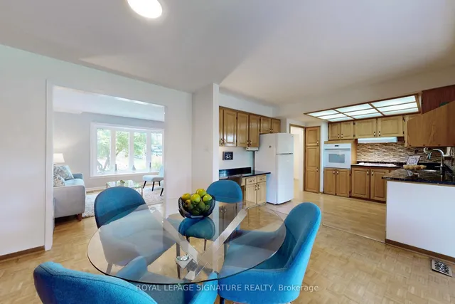 Additional image 16 of 61 Centre St